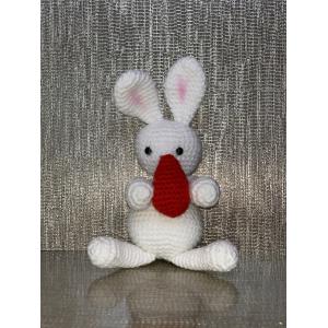 Nyuszi piros tojással 